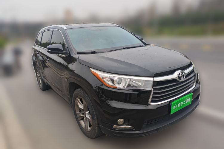 Used Toyota Highlander 2015 2.0T Four-Wheel Drive Luxury Edition 7-Seater Front Right 45 Deg