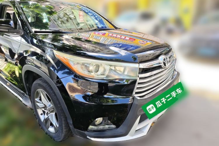 Used Toyota Highlander 2015 2.0T Four-Wheel Drive Luxury Edition 7-Seater Front Right 45 Deg