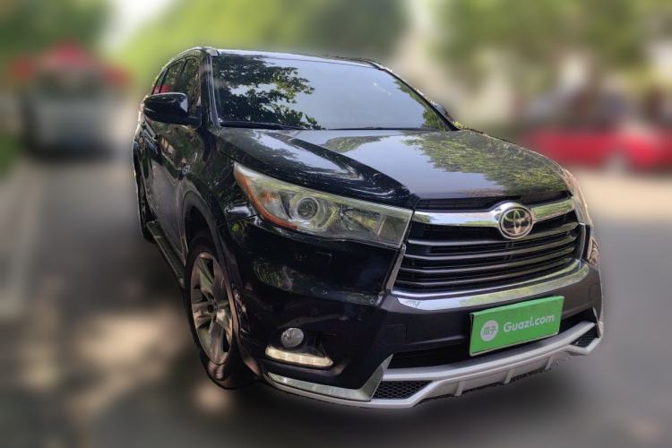 Used Toyota Highlander 2015 2.0T Four-Wheel Drive Ultimate Edition 7-Seater Front Right 45 Deg