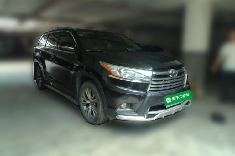 Used Toyota Highlander 2015 2.0T Four-Wheel Drive Elite Edition 7-Seater Front Right 45 Deg