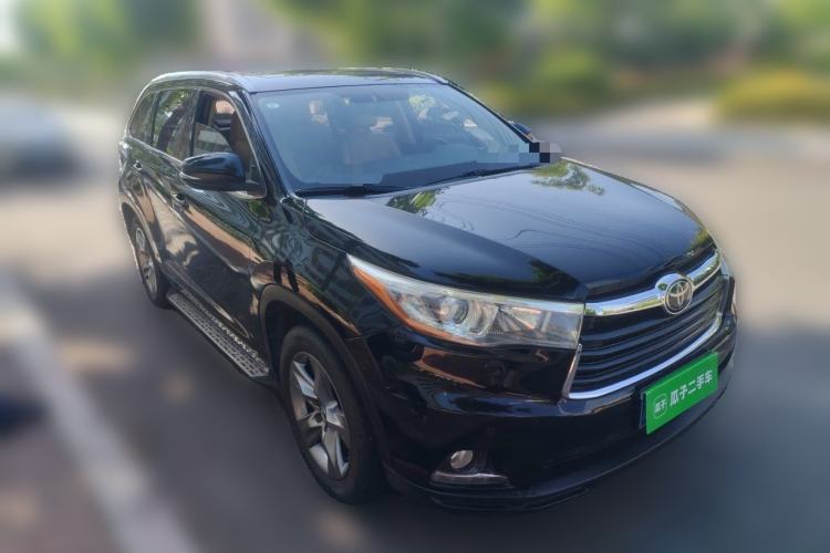Used Toyota Highlander 2015 2.0T Four-Wheel Drive Ultimate Edition 7-Seater Front Right 45 Deg