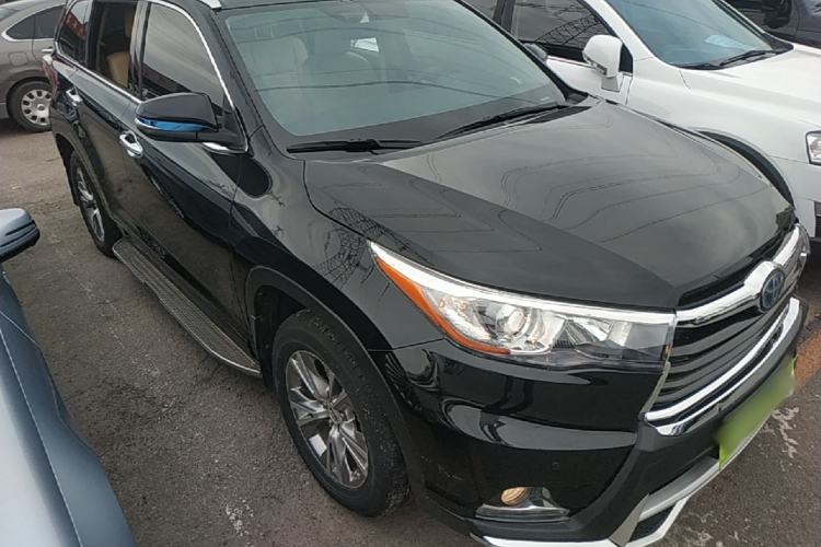 Used Toyota Highlander 2015 2.0T Four-Wheel Drive Elite Edition 7-Seater Front Right 45 Deg