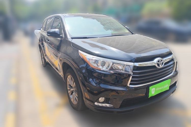 Used Toyota Highlander 2015 2.0T Four-Wheel Drive Elite Edition 7-Seater Front Right 45 Deg