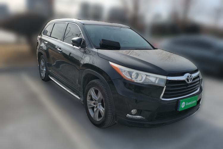 Used Toyota Highlander 2015 2.0T Four-Wheel Drive Luxury Edition 7-Seater Front Right 45 Deg