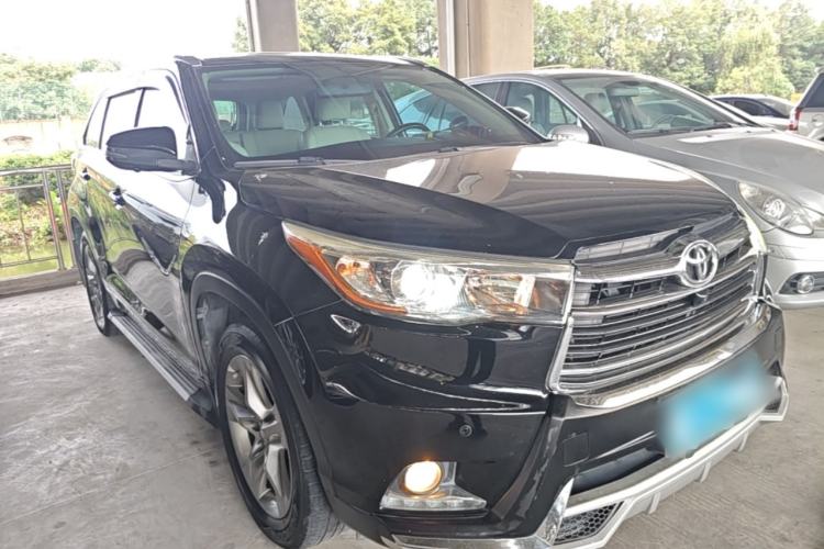 Used Toyota Highlander 2015 2.0T Four-Wheel Drive Luxury Edition 7-Seater Front Right 45 Deg