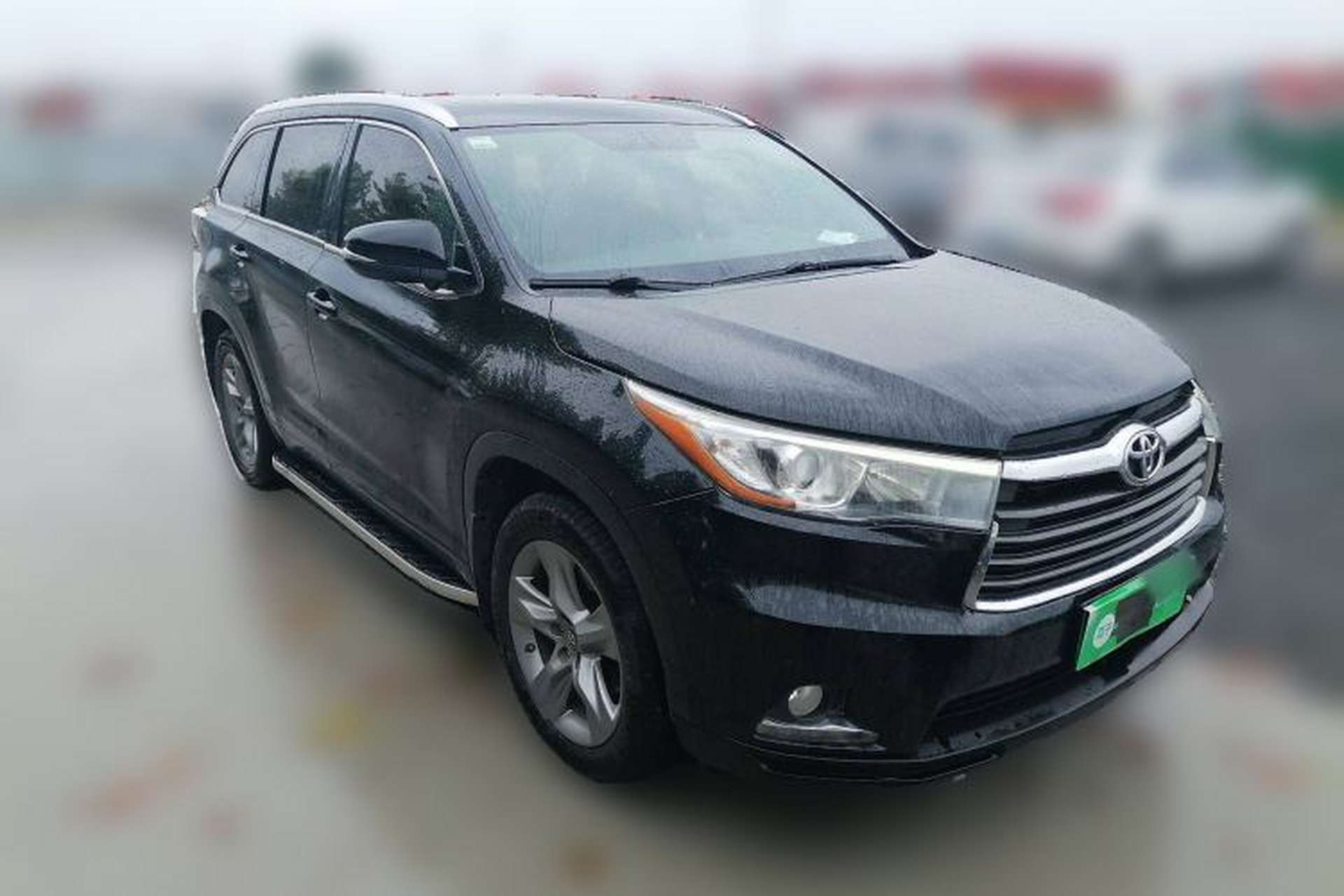 Used Toyota Highlander 2015 2.0T Four-Wheel Drive Luxury Edition 7-Seater Front Right 45 Deg
