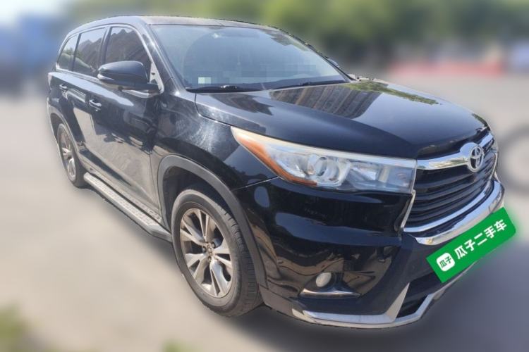Used Toyota Highlander 2015 2.0T Four-Wheel Drive Elite Edition 7-Seater Front Right 45 Deg