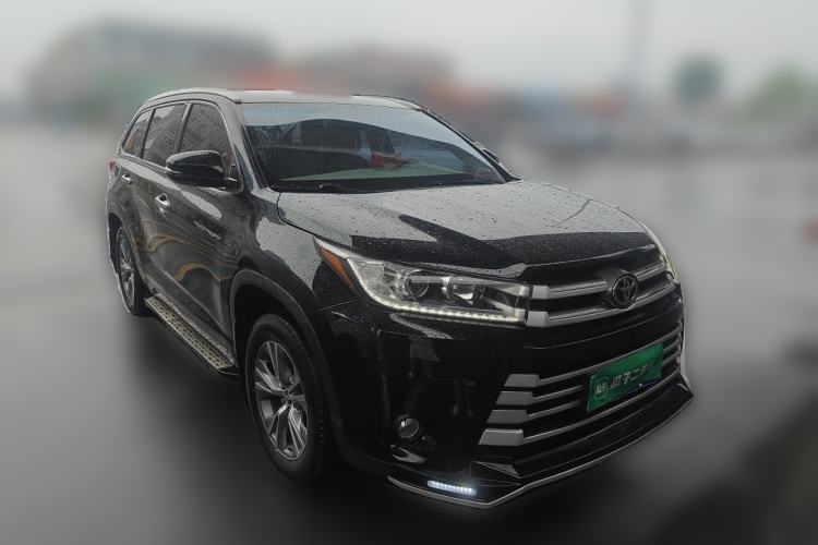 Used Toyota Highlander 2015 2.0T Two-Wheel Drive Elite Edition 7 Seats Front Right 45 Deg