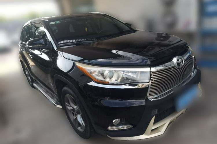 Used Toyota Highlander 2015 2.0T Four-Wheel Drive Luxury Edition 7-Seater Front Right 45 Deg