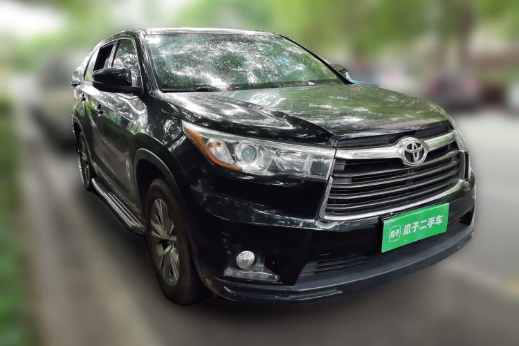 Used Toyota Highlander 2015 2.0T Four-Wheel Drive Elite Edition 7-Seater Front Right 45 Deg
