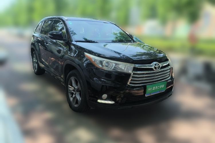 Used Toyota Highlander 2015 2.0T Four-Wheel Drive Luxury Edition 7-Seater Front Right 45 Deg