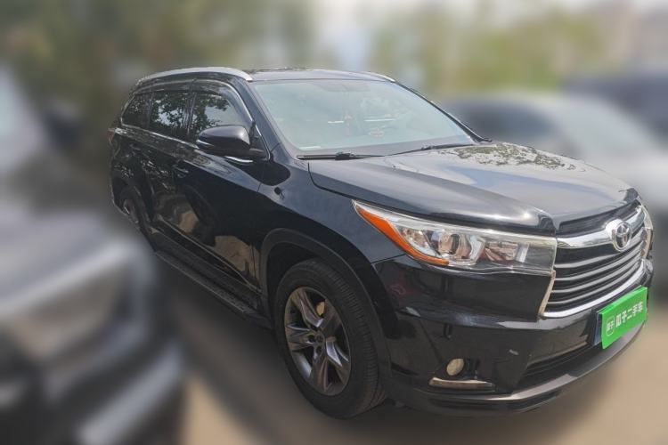 Used Toyota Highlander 2015 2.0T Four-Wheel Drive Luxury Edition 7-Seater Front Right 45 Deg