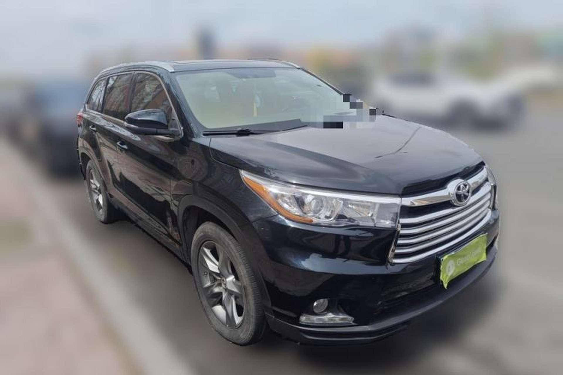 Used Toyota Highlander 2015 2.0T Four-Wheel Drive Luxury Edition 7-Seater Front Right 45 Deg