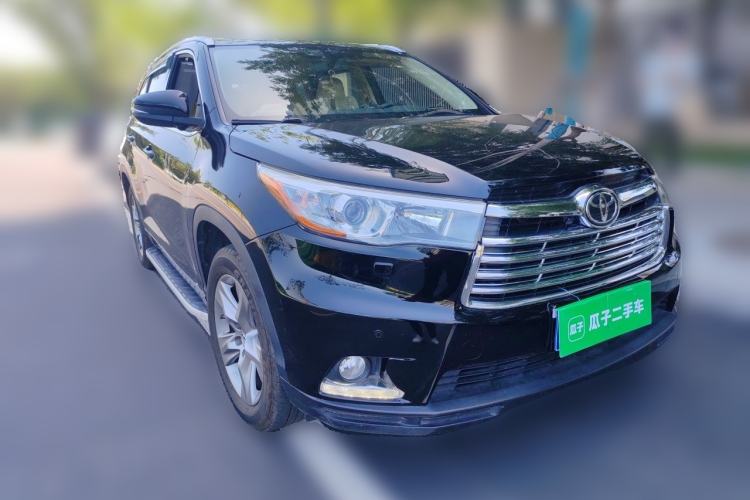 Used Toyota Highlander 2015 2.0T Four-Wheel Drive Ultimate Edition 7-Seater Front Right 45 Deg