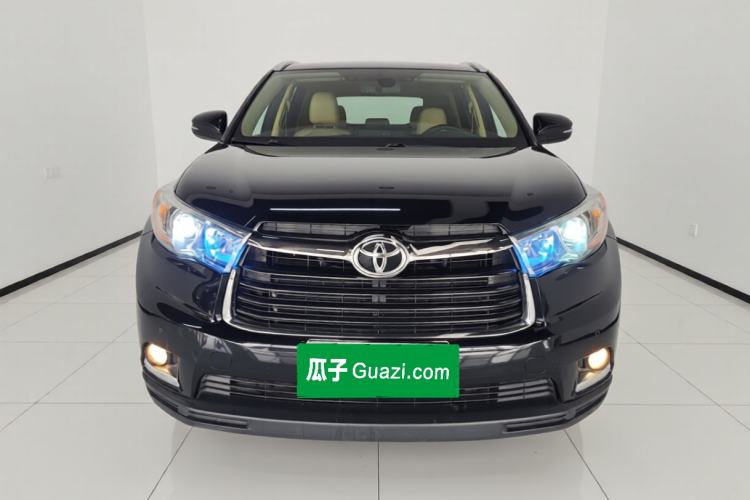 Used Toyota Highlander 2015 2.0T Two-Wheel Drive Elite Edition 7 Seats Front
