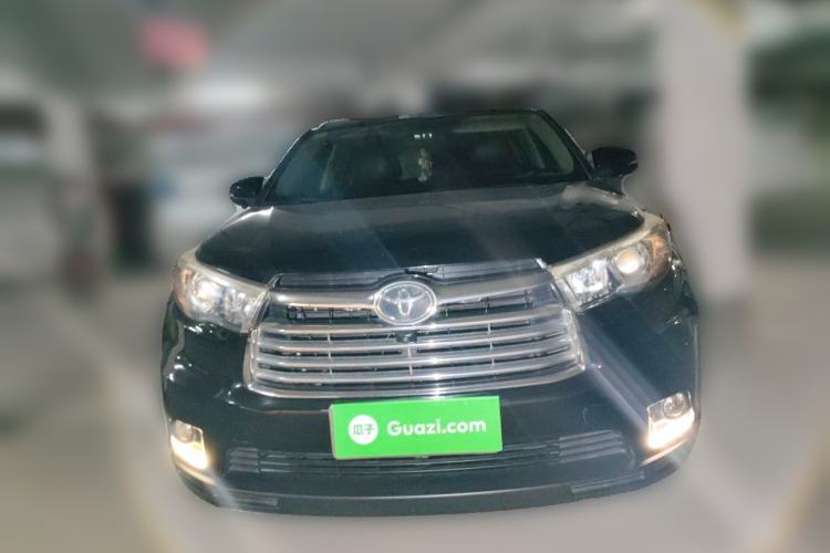 Used Toyota Highlander 2015 2.0T Two-Wheel Drive Luxury Edition 7 Seats Front