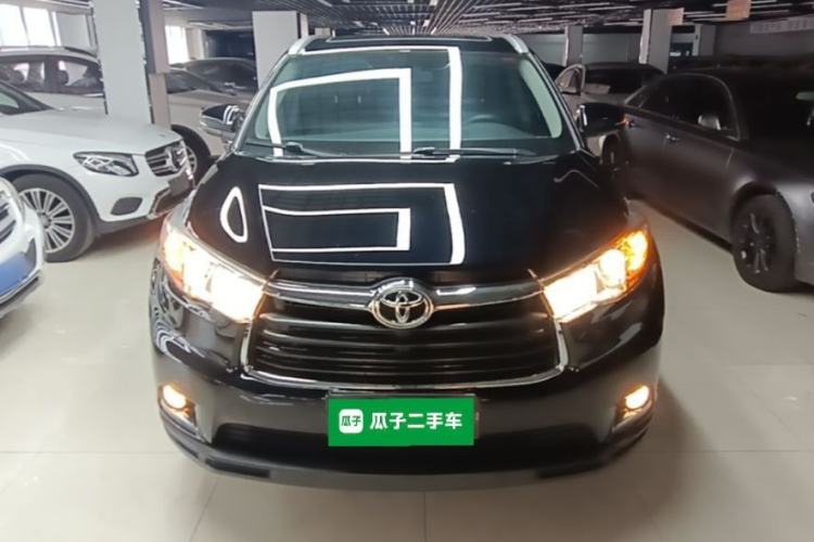 Used Toyota Highlander 2015 2.0T Four-Wheel Drive Luxury Edition 7-Seater Front