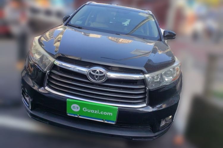 Used Toyota Highlander 2015 2.0T Two-Wheel Drive Luxury Edition 7 Seats Front