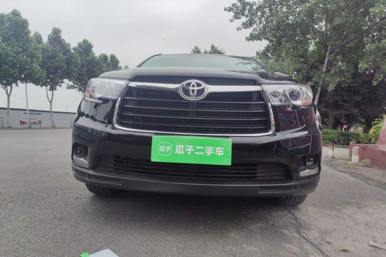Used Toyota Highlander 2015 2.0T Four-Wheel Drive Luxury Edition 7-Seater Front