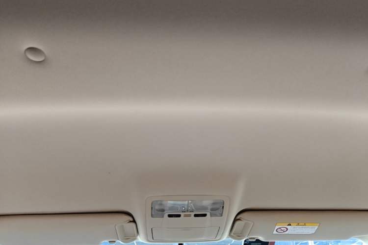 Used Toyota Highlander 2015 3.5L 4x4 Elite Edition 7-Seater Headliner