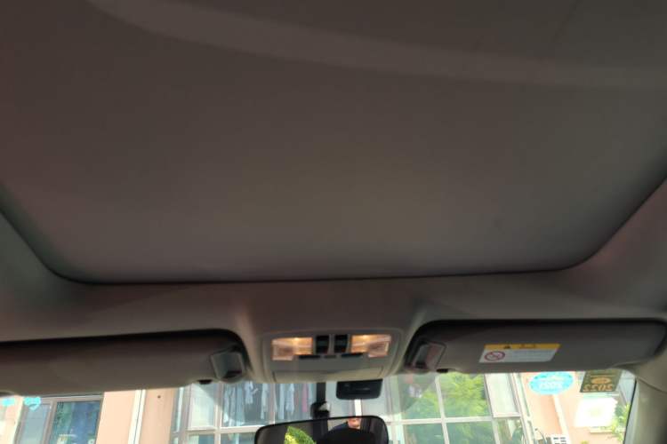 Used Toyota Highlander 2015 2.0T Four-Wheel Drive Luxury Edition 7-Seater Headliner