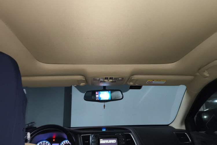 Used Toyota Highlander 2015 2.0T Four-Wheel Drive Luxury Edition 7-Seater Headliner