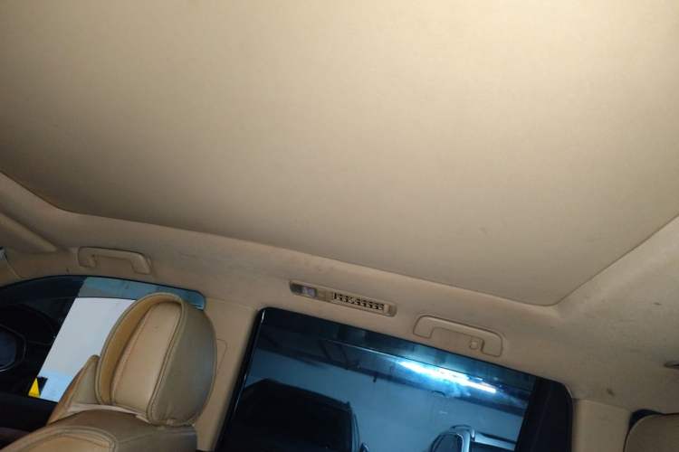 Used Toyota Highlander 2015 2.0T Four-Wheel Drive Luxury Edition 7-Seater Headliner