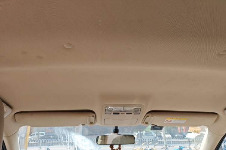 Used Toyota Highlander 2015 2.0T Four-Wheel Drive Elite Edition 7-Seater Headliner