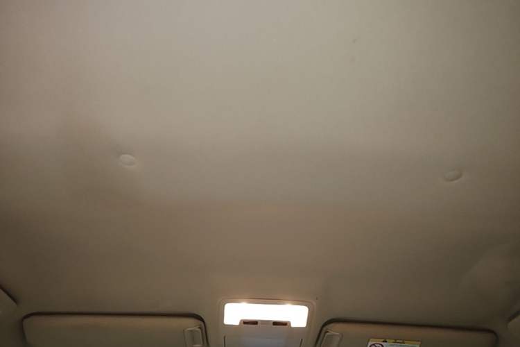 Used Toyota Highlander 2015 2.0T Two-Wheel Drive Elite Edition 5 Seats Headliner