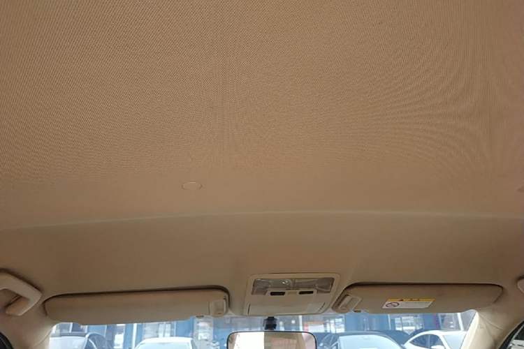 Used Toyota Highlander 2015 2.0T Four-Wheel Drive Elite Edition 7-Seater Headliner