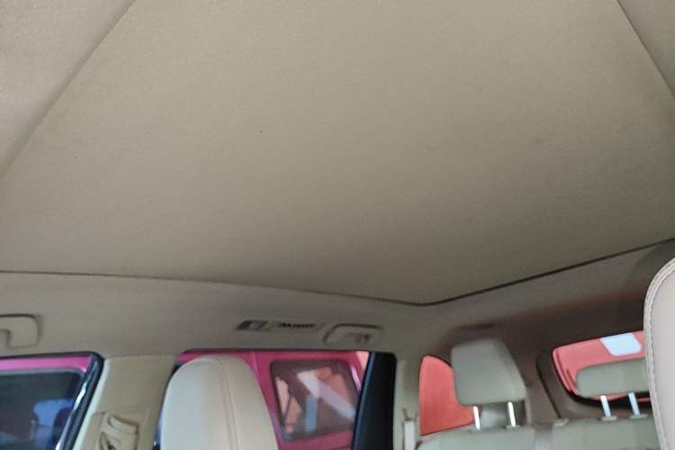 Used Toyota Highlander 2015 2.0T Four-Wheel Drive Luxury Edition 7-Seater Headliner