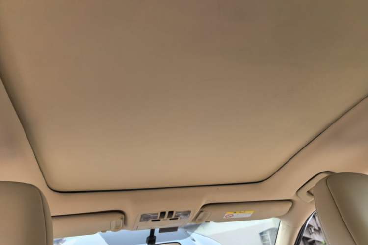Used Toyota Highlander 2015 2.0T Four-Wheel Drive Luxury Edition 7-Seater Headliner