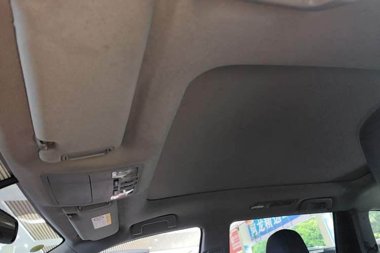 Used Toyota Highlander 2015 2.0T Four-Wheel Drive Ultimate Edition 7-Seater Headliner