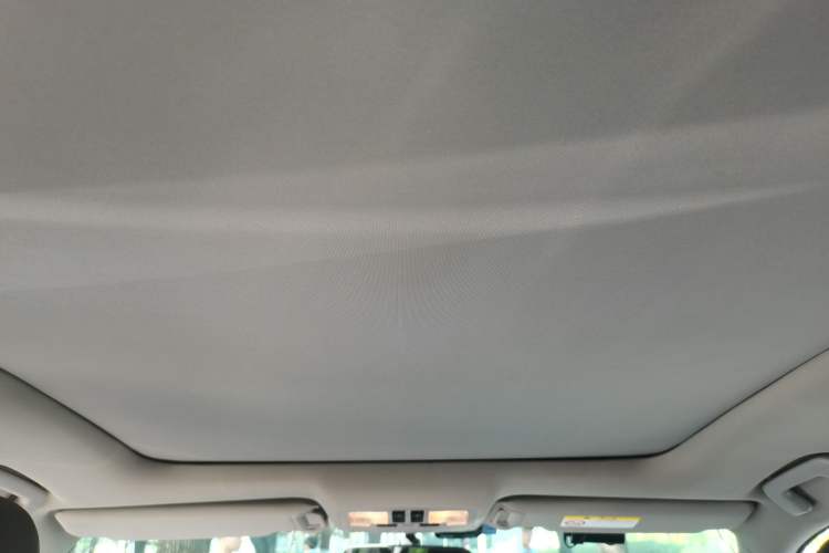 Used Toyota Highlander 2015 2.0T Four-Wheel Drive Luxury Edition 7-Seater Headliner