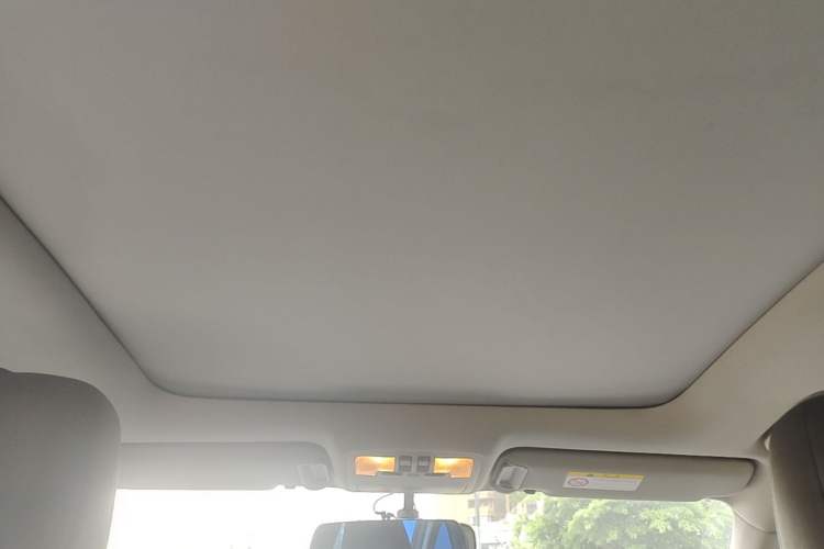 Used Toyota Highlander 2015 2.0T Four-Wheel Drive Luxury Edition 7-Seater Headliner