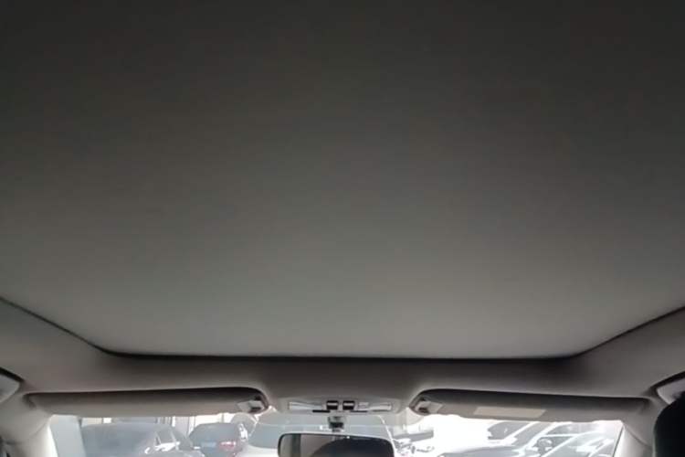 Used Toyota Highlander 2015 2.0T Four-Wheel Drive Luxury Edition 7-Seater Headliner
