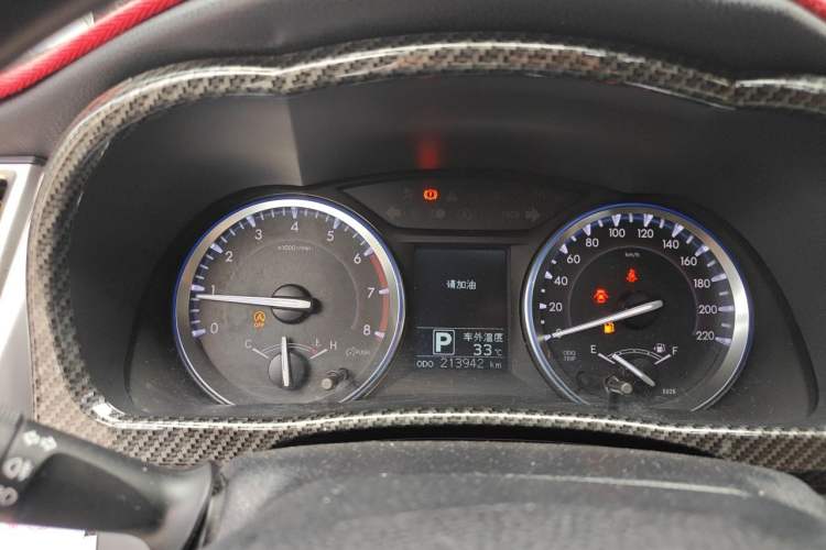 Used Toyota Highlander 2015 2.0T Four-Wheel Drive Luxury Edition 7-Seater Instrument Cluster