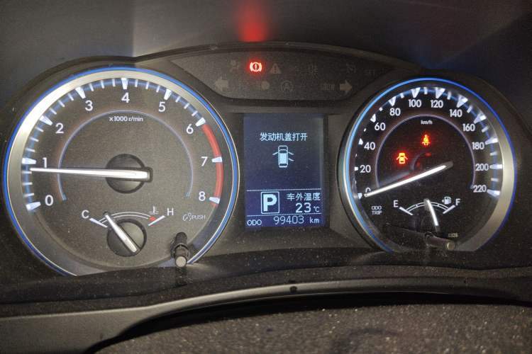 Used Toyota Highlander 2015 2.0T Four-Wheel Drive Luxury Edition 7-Seater Instrument Cluster