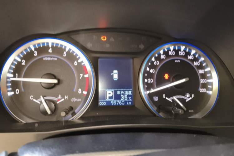 Used Toyota Highlander 2015 3.5L 4x4 Elite Edition 7-Seater Instrument Cluster