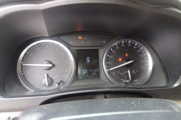 Used Toyota Highlander 2015 2.0T Four-Wheel Drive Luxury Edition 7-Seater Instrument Cluster