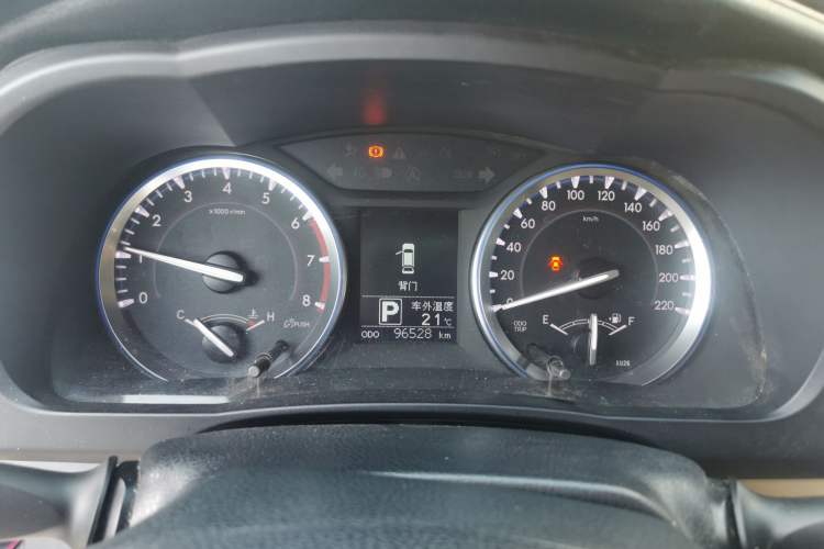 Used Toyota Highlander 2015 2.0T Two-Wheel Drive Elite Edition 7 Seats Instrument Cluster