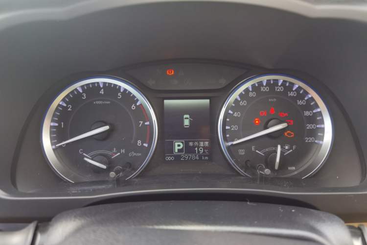 Used Toyota Highlander 2015 2.0T Two-Wheel Drive Elite Edition 5 Seats Instrument Cluster