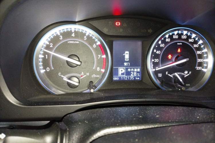 Used Toyota Highlander 2015 2.0T Four-Wheel Drive Luxury Edition 7-Seater Instrument Cluster