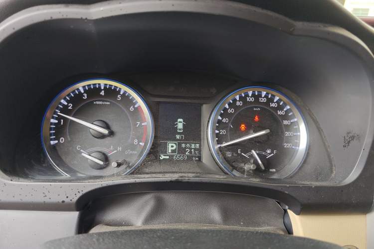 Used Toyota Highlander 2015 2.0T Two-Wheel Drive Luxury Edition 7 Seats Instrument Cluster