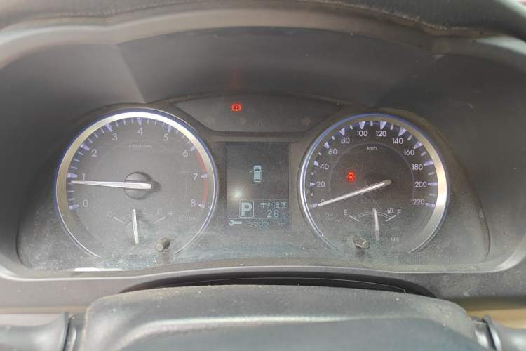 Used Toyota Highlander 2015 2.0T Four-Wheel Drive Elite Edition 7-Seater Instrument Cluster