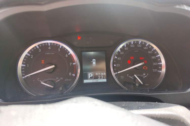 Used Toyota Highlander 2015 2.0T Four-Wheel Drive Luxury Edition 7-Seater Instrument Cluster