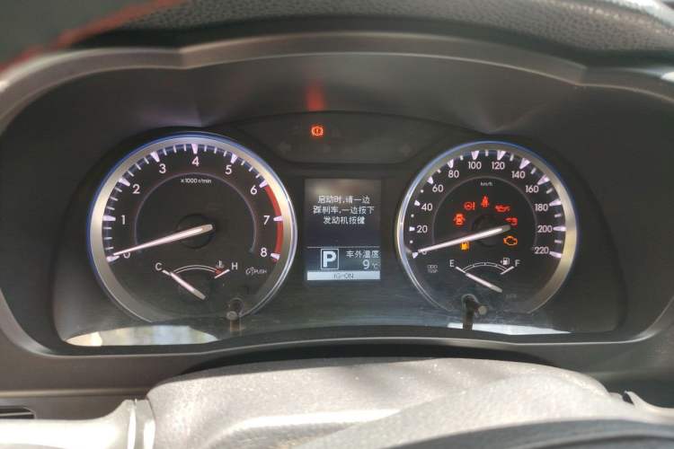 Used Toyota Highlander 2015 2.0T Four-Wheel Drive Luxury Edition 7-Seater Instrument Cluster