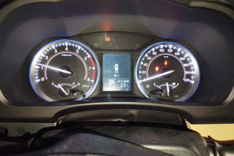 Used Toyota Highlander 2015 2.0T Four-Wheel Drive Luxury Edition 7-Seater Instrument Cluster