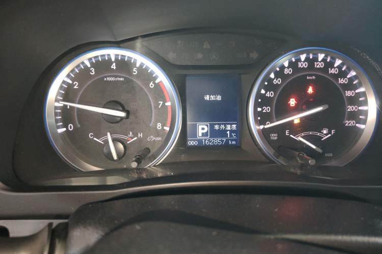 Used Toyota Highlander 2015 2.0T Four-Wheel Drive Luxury Edition 7-Seater Instrument Cluster