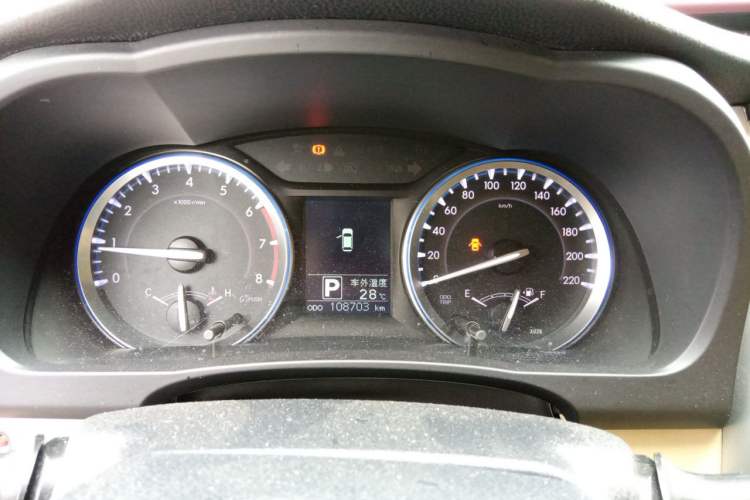 Used Toyota Highlander 2015 2.0T Two-Wheel Drive Elite Edition 7 Seats Instrument Cluster